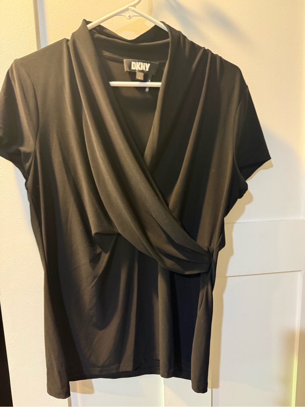 DKNY Black Draped Faux-Wrap Short Sleeve Top with Shawl Collar